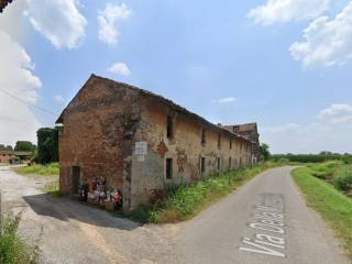 Azienda agricola all'asta a lodi via della marescalca, snc