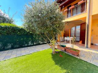 Villa bifamiliare in vendita a montechiarugolo via 25 aprile, 27