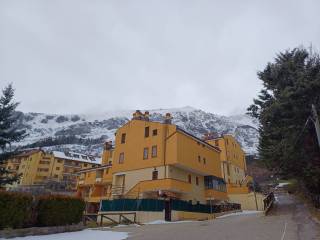 Appartamento in vendita a rocca di cambio via sicinto, 4