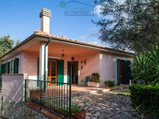 Villa in vendita a capalbio strada macchia tonda