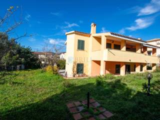 Casa indipendente in vendita a olbia via del rovo