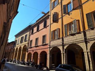 Appartamento in vendita a bologna via remorsella