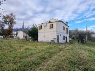 Casa indipendente in vendita a civitaquana contrada vicenne, 29