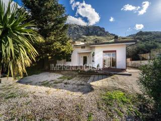 Villa in vendita ad altofonte contrada buttafuoco