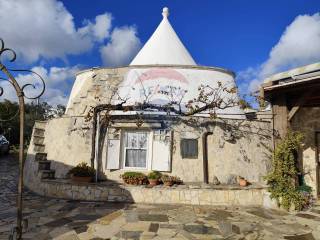 Baita in vendita a ostuni contrada salinola, sn