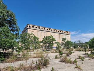 Terreno residenziale in vendita a foggia viale fortore, n. snc