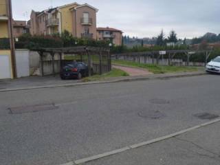 Garage in vendita a castelnuovo berardenga via fabrizio de andrè