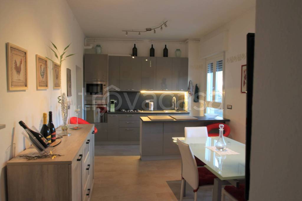 immagine annuncio 1 di 13