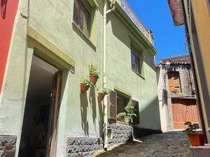 Casa indipendente in vendita a santu lussurgiu via tonnara