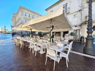 Bar in vendita a benevento corso giuseppe garibaldi, 18