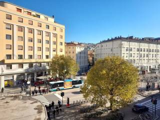 Appartamento in vendita a trieste 