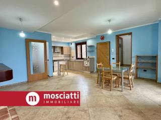 Appartamento in vendita a castelraimondo frazione collina, 77