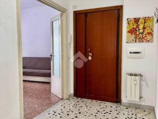 Appartamento in affitto a roma via del forte braschi, 92