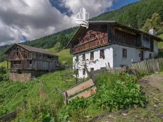 Rustico in vendita a sarentino via alto adige