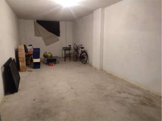 Garage in affitto a lecce via caduti di nassirya