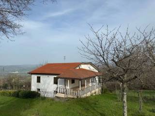 Villa in vendita a gesualdo sp36, 32