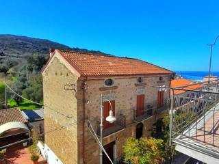 Appartamento in vendita a castellabate via marina