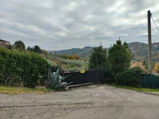 Terreno agricolo in vendita a perugia strada di monte pacciano