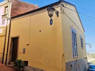 Casa indipendente in vendita a collecorvino largo nazario sauro