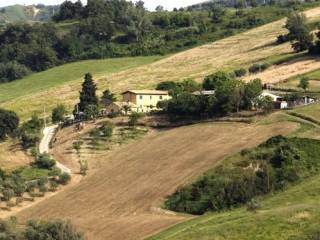 Villa in vendita ad atri strada provinciale fondo valle piomba