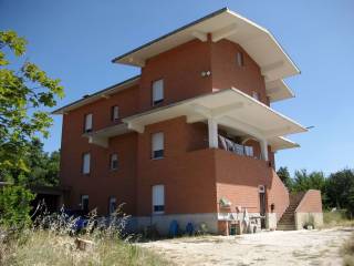 Casa indipendente in vendita a san giovanni in galdo c.da cardeti, snc