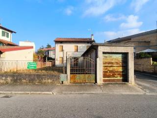 Villa in vendita a codroipo via pietro zorutti, 28