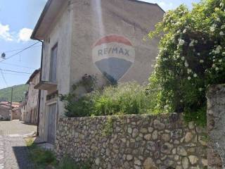 Garage in vendita a prata d'ansidonia via della faina