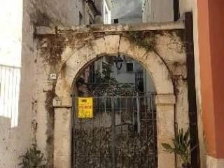 Casa indipendente in in vendita da privato ad acquaviva delle fonti via nicola abrusci, 37