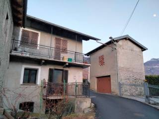 Casa indipendente in in vendita da privato a châtillon frazione la tour, 15