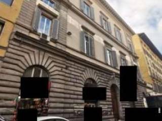 Magazzino all'asta a firenze via nazionale