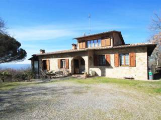 Villa in vendita a radda in chianti strada comunale di cignano