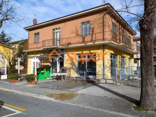 Casa indipendente in vendita a fano viale italia