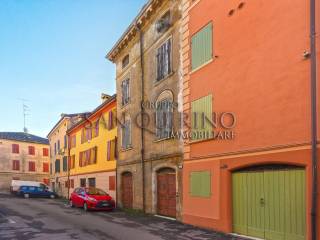 Casa indipendente in vendita a correggio via munari, 5