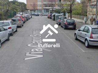 Ufficio all'asta a roma via capo soprano, 7