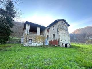 Rustico in vendita a montechiaro d'acqui 