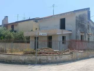 Villa in vendita a castel volturno traversa ariosto iii° s.n.c.