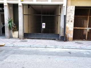 Garage in vendita a cagliari via nicolò machiavelli