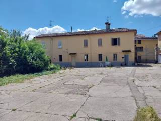 Villa bifamiliare in in affitto da privato a cremona via casalmaggiore, 202