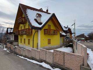 Villa in vendita ad asiago via rigoni di sotto