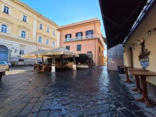 Pub in vendita a benevento via umberto i