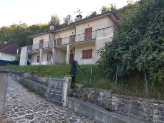 Villa in vendita a mercatello sul metauro via don luigi sturzo s.n.c.