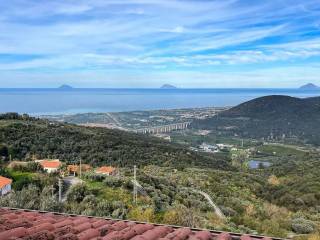 Rustico in vendita a capri leone 