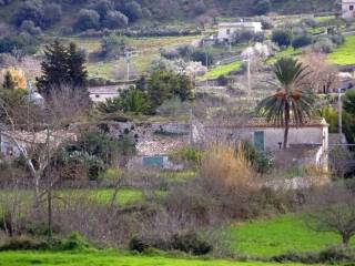 Rustico in vendita a chiaramonte gulfi strada senza nome