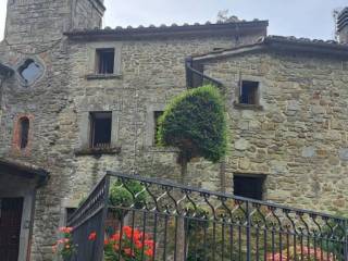 Casa indipendente in vendita a talla loc capraia