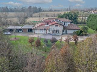 Villa in vendita a borgolavezzaro via madre teresa di calcutta, 38