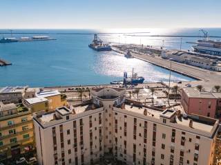 Appartamento in vendita a cagliari viale la playa, 1