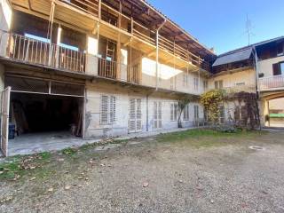 Casa indipendente in vendita a balangero via torino