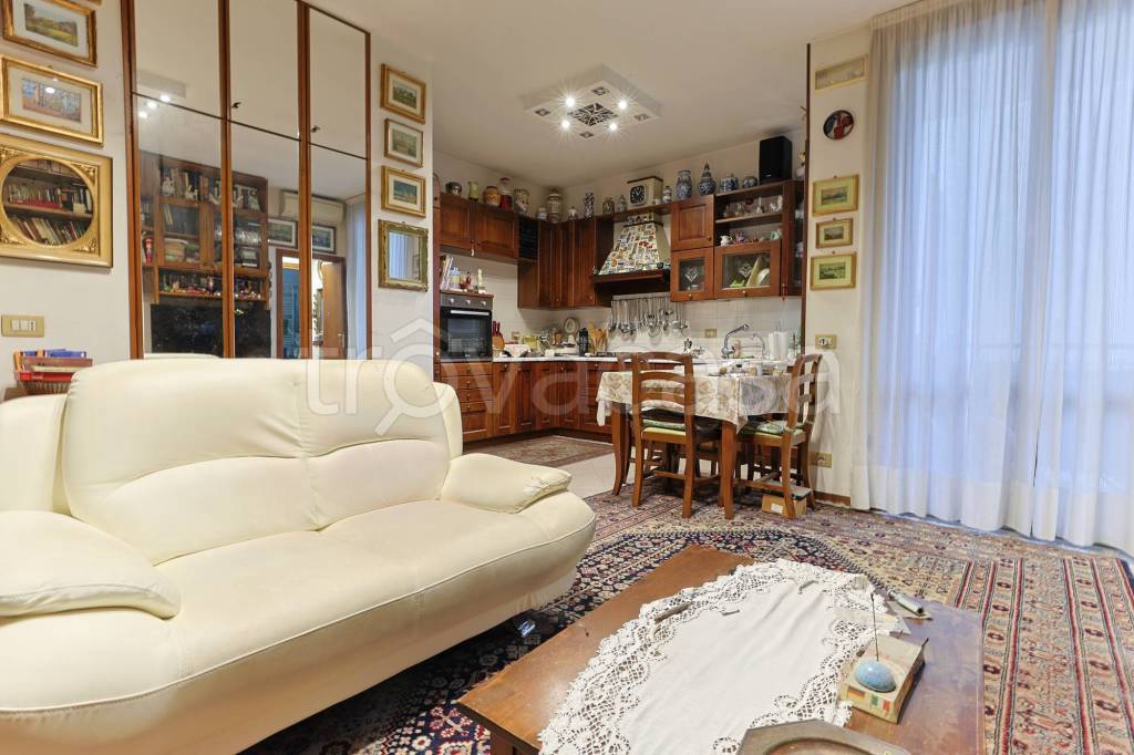 immagine annuncio 1 di 15