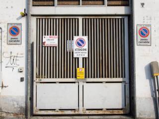 Garage in vendita a torino via bardonecchia, 142