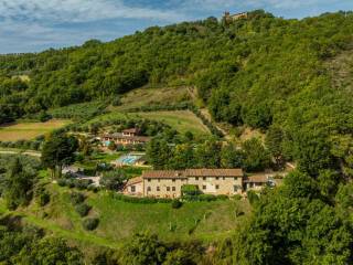 Hotel in vendita a umbertide loc. serra partucci, 213